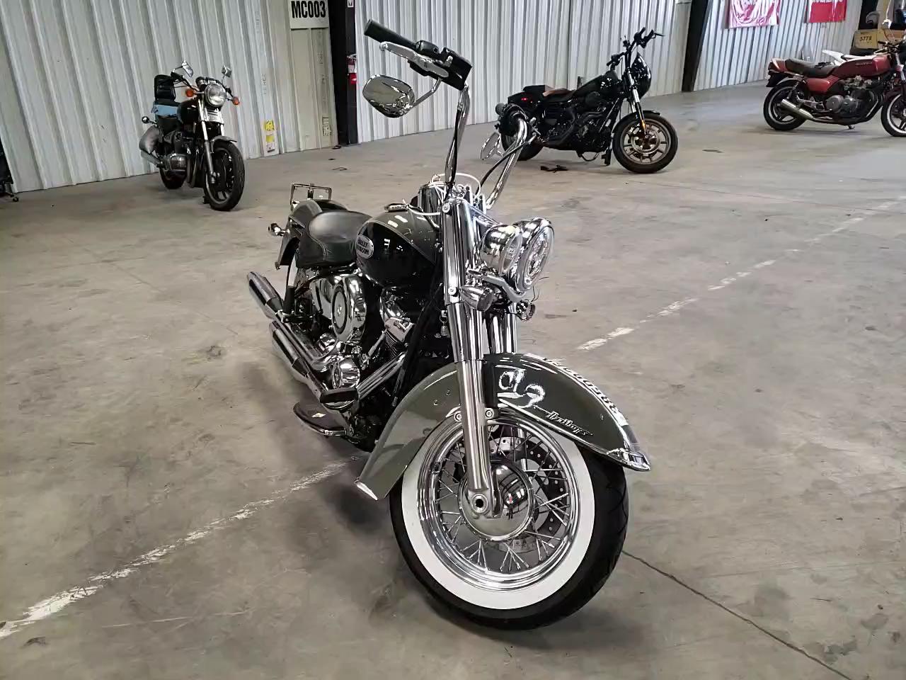2021 HARLEY-DAVIDSON FLHC 1HD1YAJ22MB032511