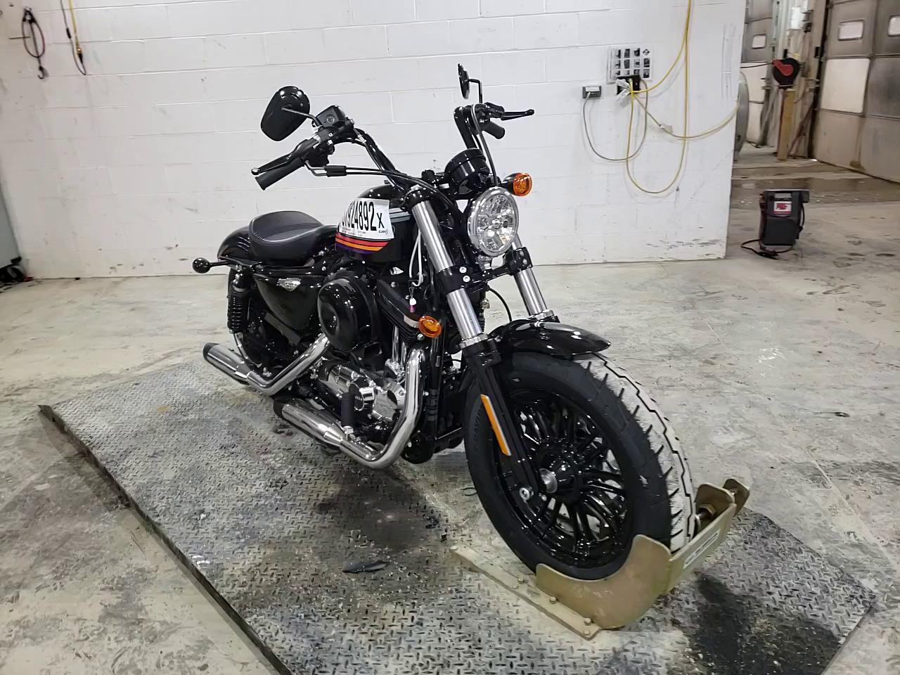 2018 HARLEY-DAVIDSON XL1200 XS 1HD1LR326JC422642