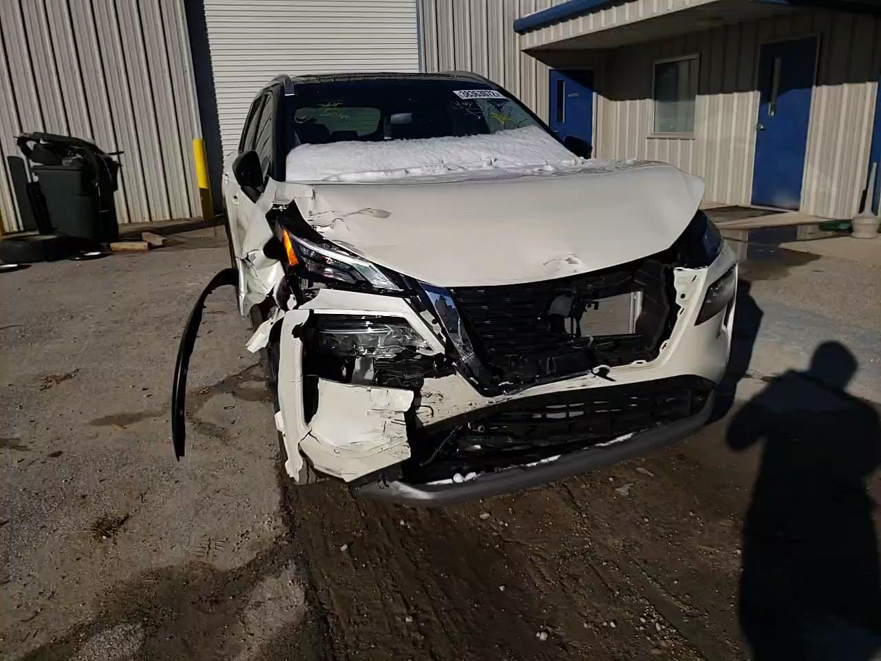 2021 NISSAN ROGUE SL JN8AT3CB5MW210093