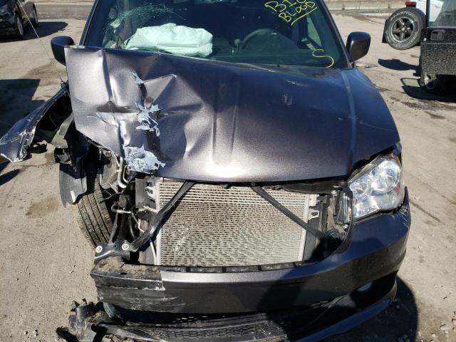 2C4RDGCG2HR853210 Dodge Grand Caravan Sxt