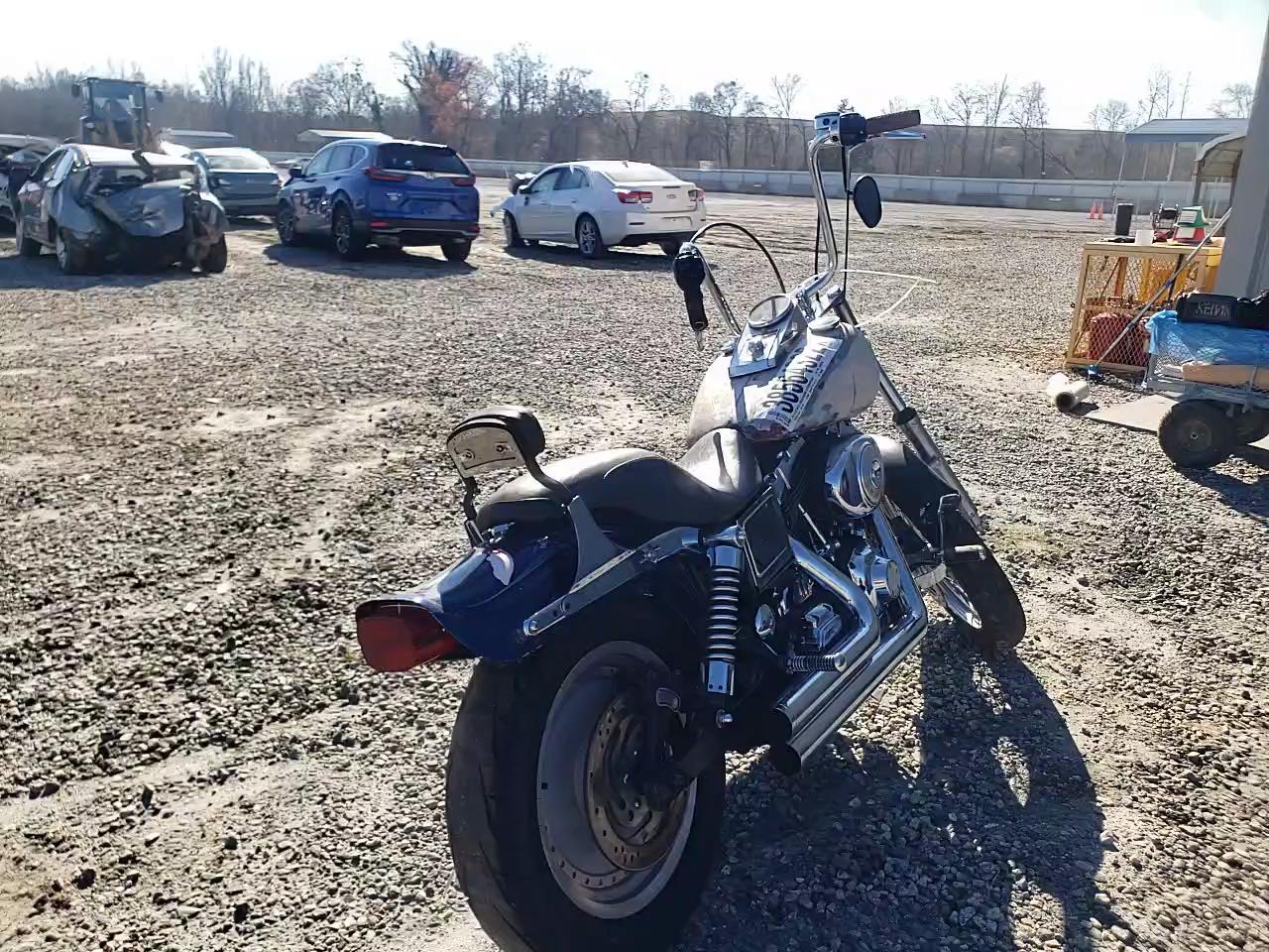 2000 HARLEY-DAVIDSON FXDWG 1HD1GEV11YY306456