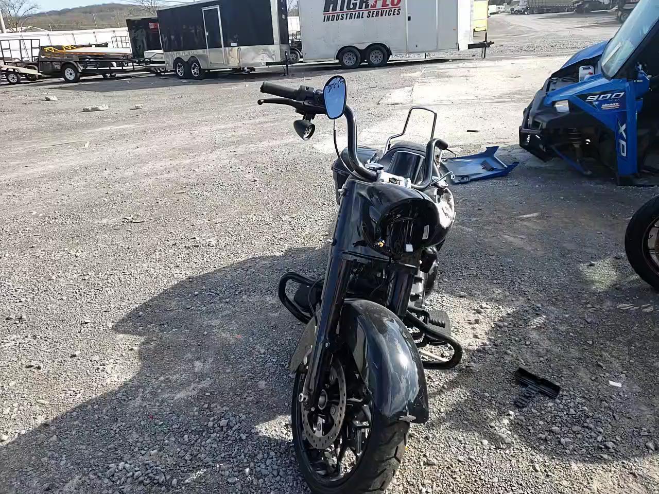 2021 HARLEY-DAVIDSON FLHRXS 1HD1KVP19MB676403