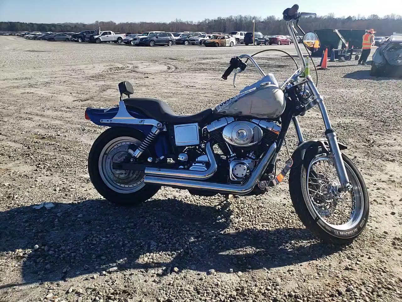 2000 HARLEY-DAVIDSON FXDWG 1HD1GEV11YY306456