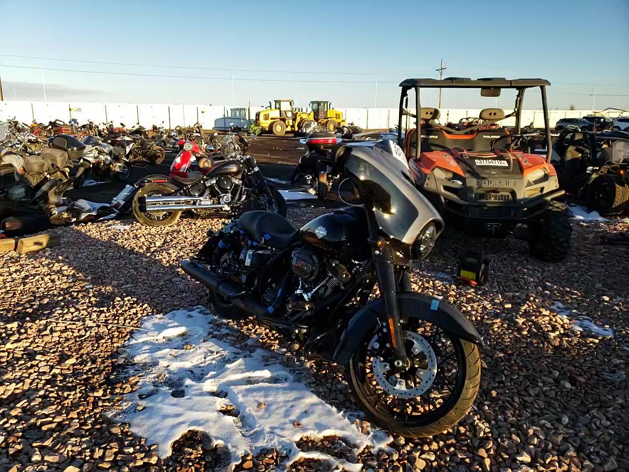 2021 HARLEY-DAVIDSON FLHXS 1HD1KRP18MB666162
