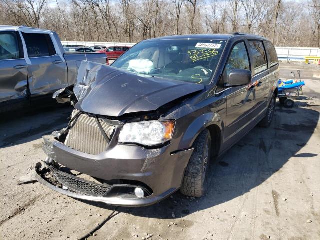 2C4RDGCG2HR853210 Dodge Grand Caravan Sxt