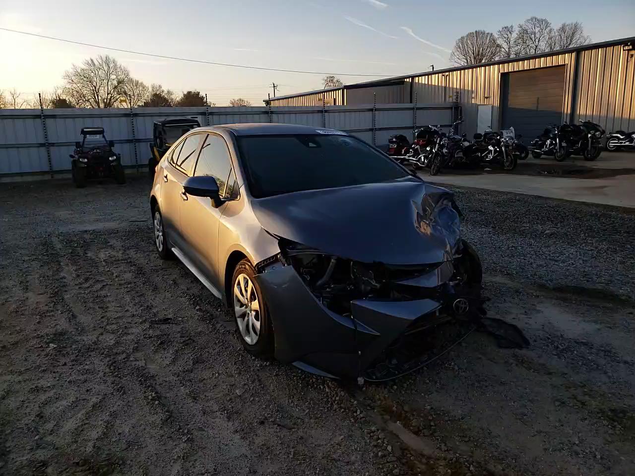 2021 TOYOTA COROLLA LE JTDEPMAE1MJ125057