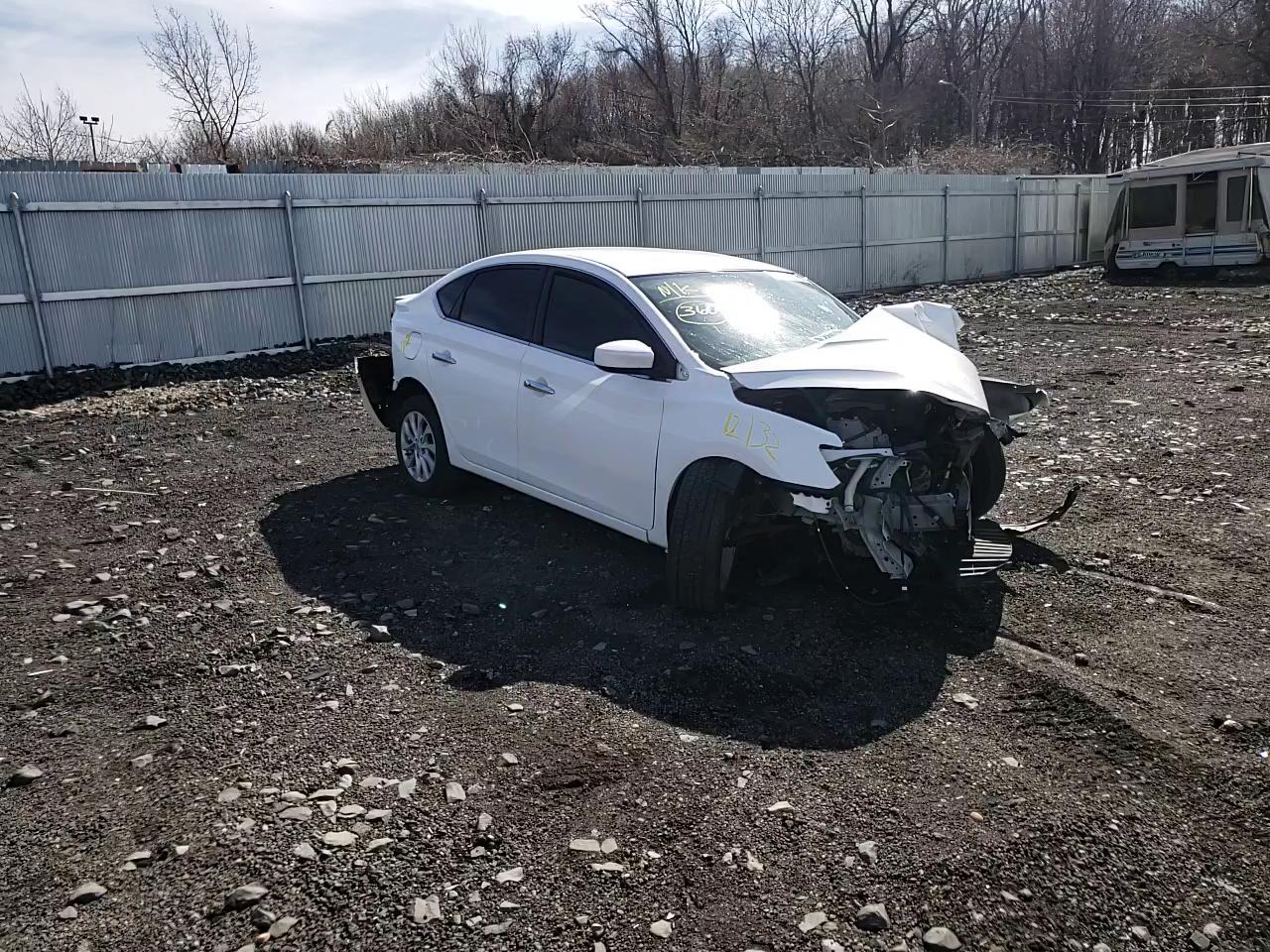 2018 NISSAN SENTRA S 3N1AB7APXJY271547