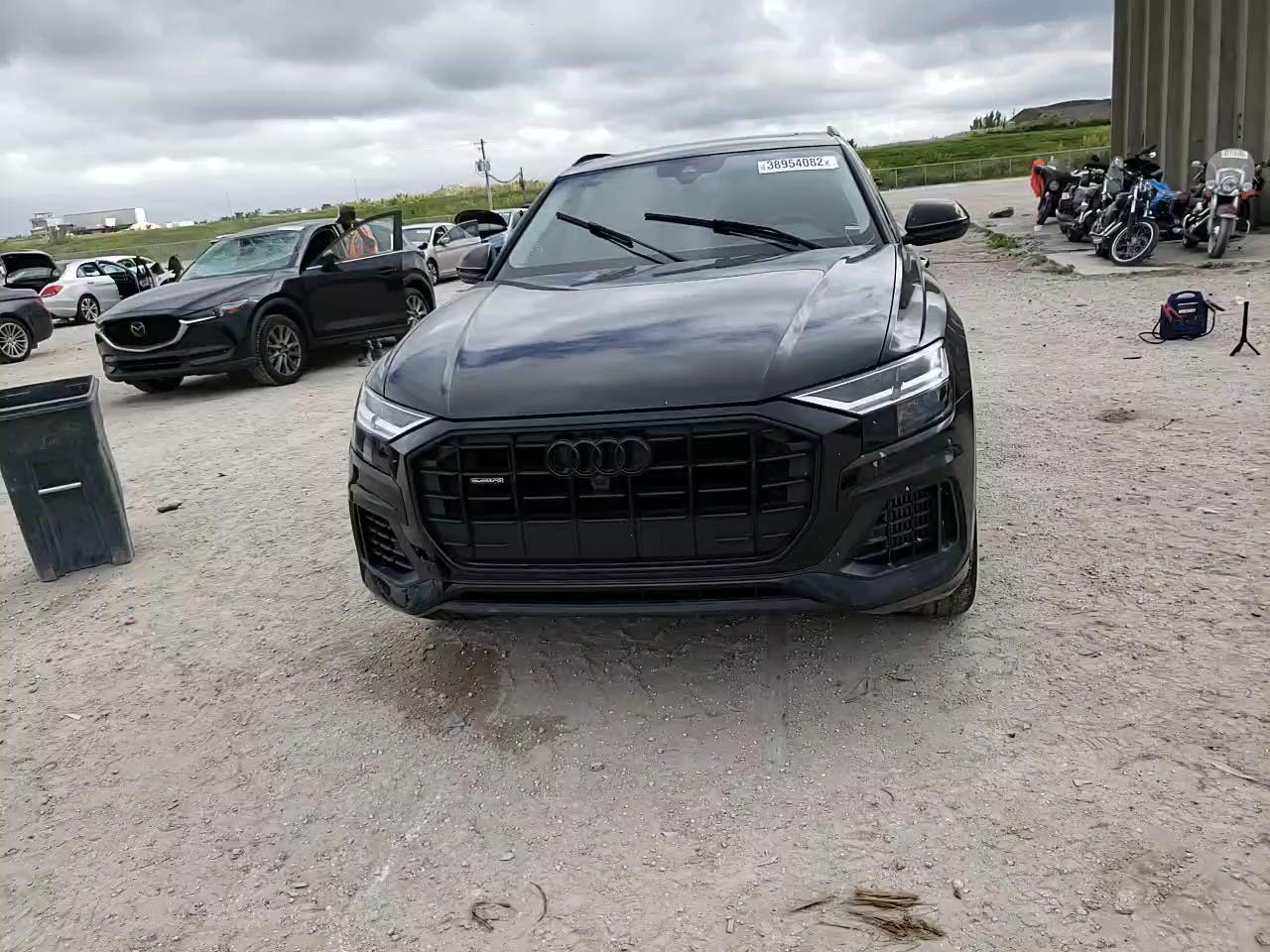 2021 AUDI Q8 PREMIUM WA1AVAF14MD031157