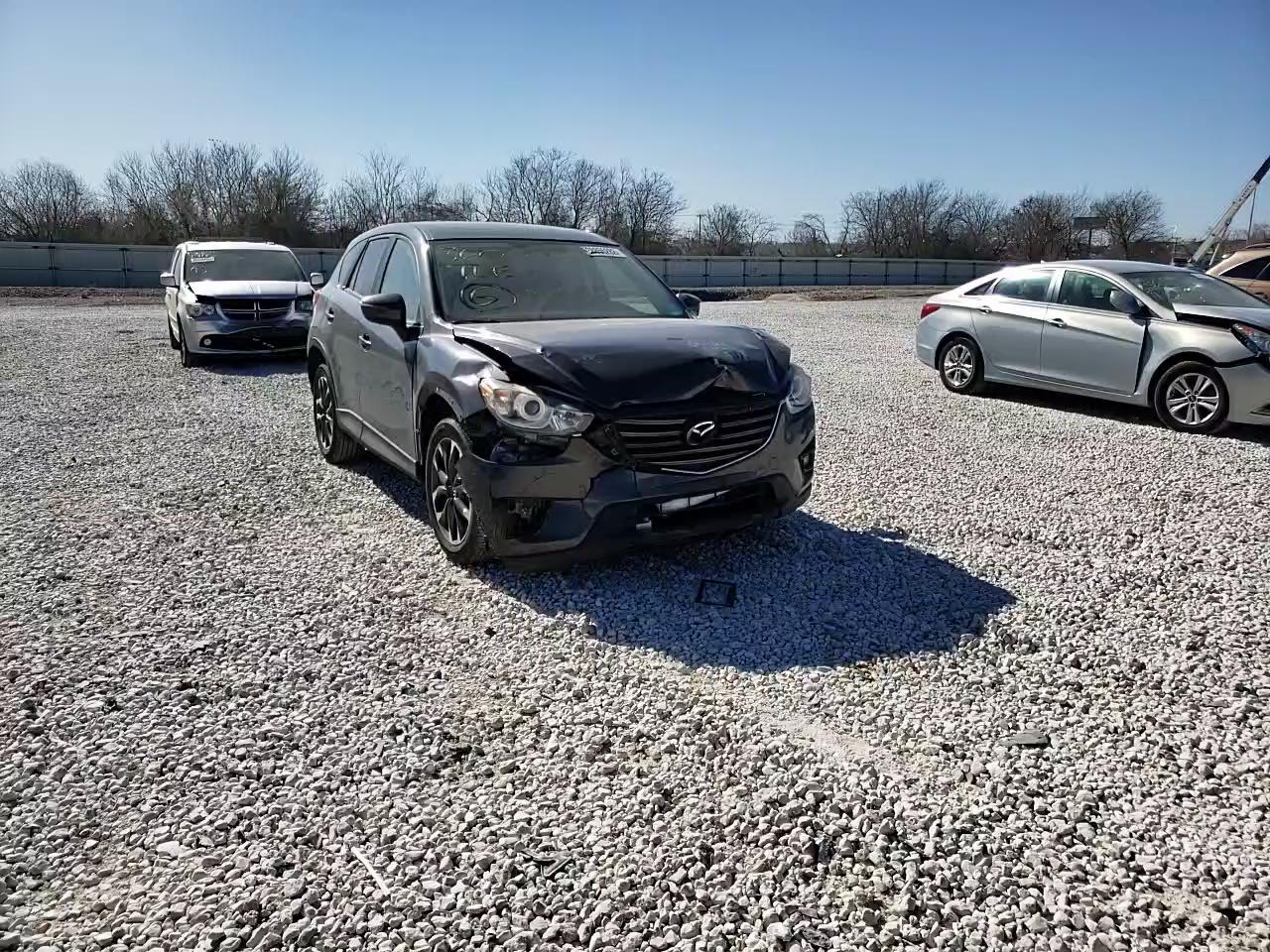 2016 MAZDA CX-5 GT JM3KE2DY0G0772084