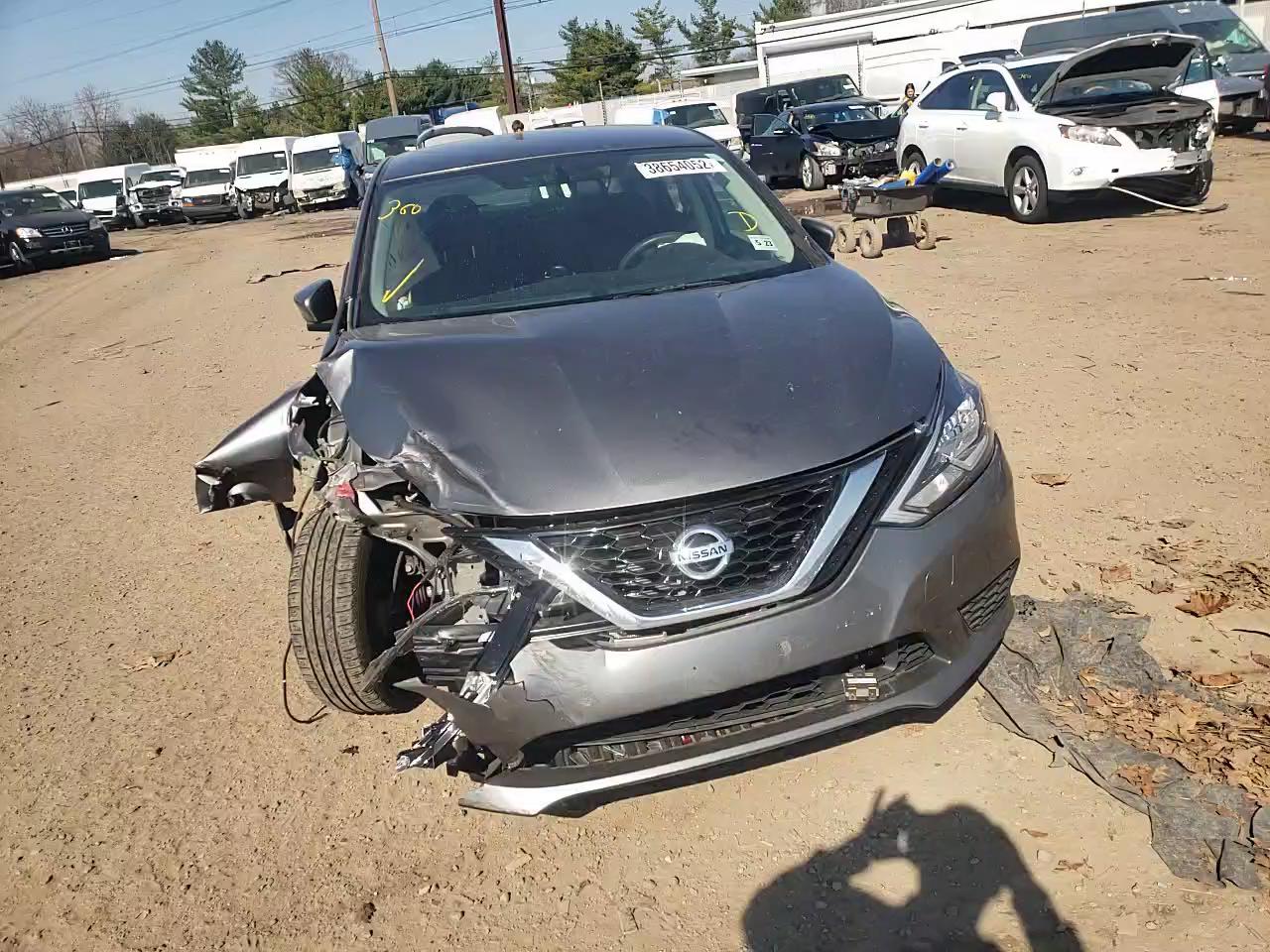 2018 NISSAN SENTRA S 3N1AB7AP8JY299041