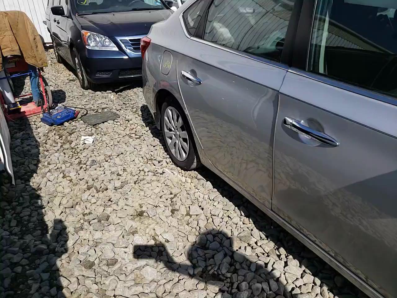 2017 NISSAN 180SX 3N1AB7AP0HY328087