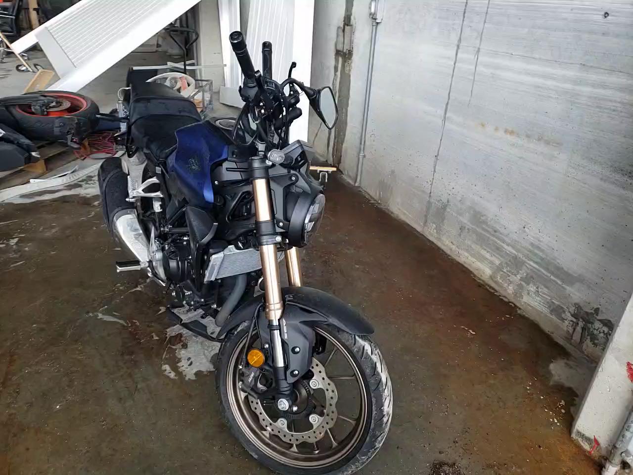 2021 HONDA CBF300 NA MLHNC5556M5101385