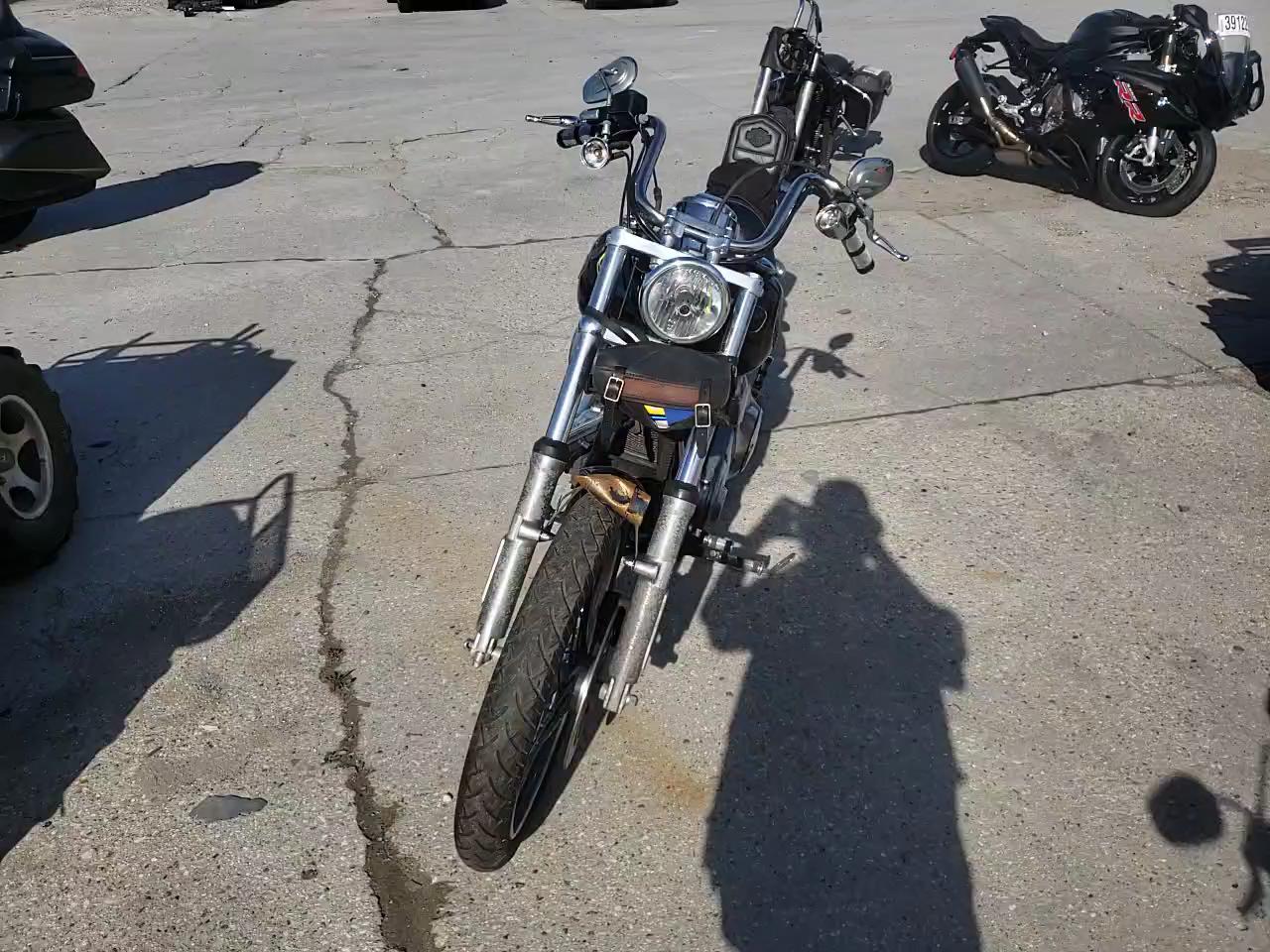 2005 HARLEY-DAVIDSON FXDWGI 1HD1GPW135K324143