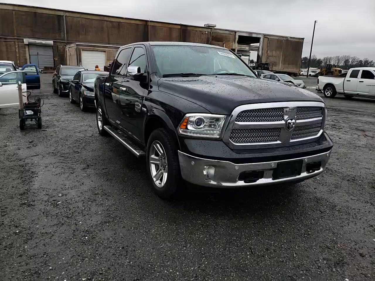2017 DODGE RAM 1500 1C6RR7WT2HS588188