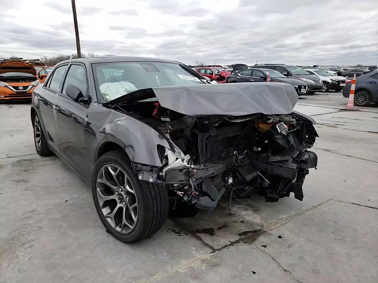 2018 CHRYSLER 300 S 2C3CCABG5JH301403