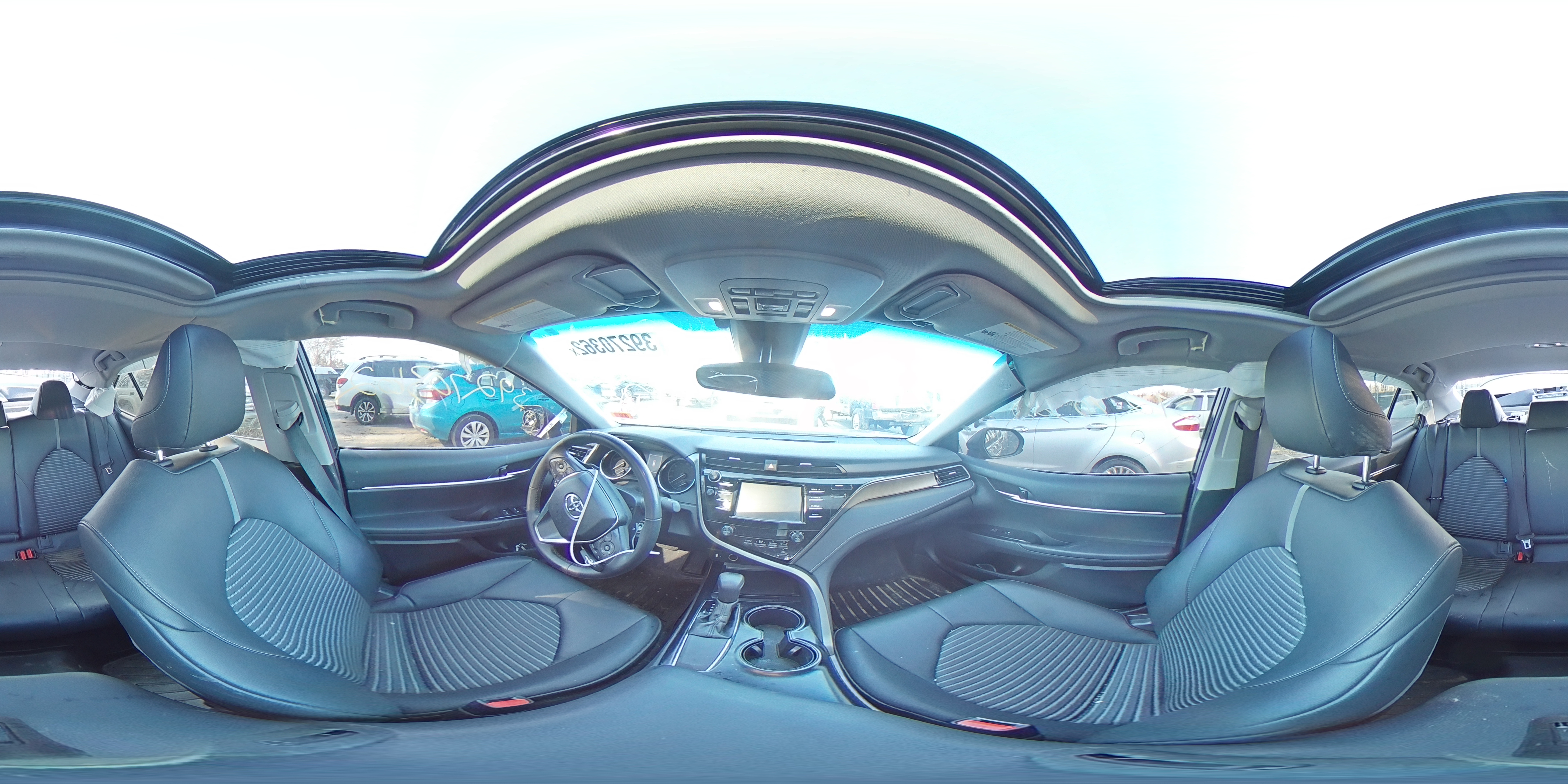 2019 TOYOTA CAMRY L 4T1B11HK4KU178289