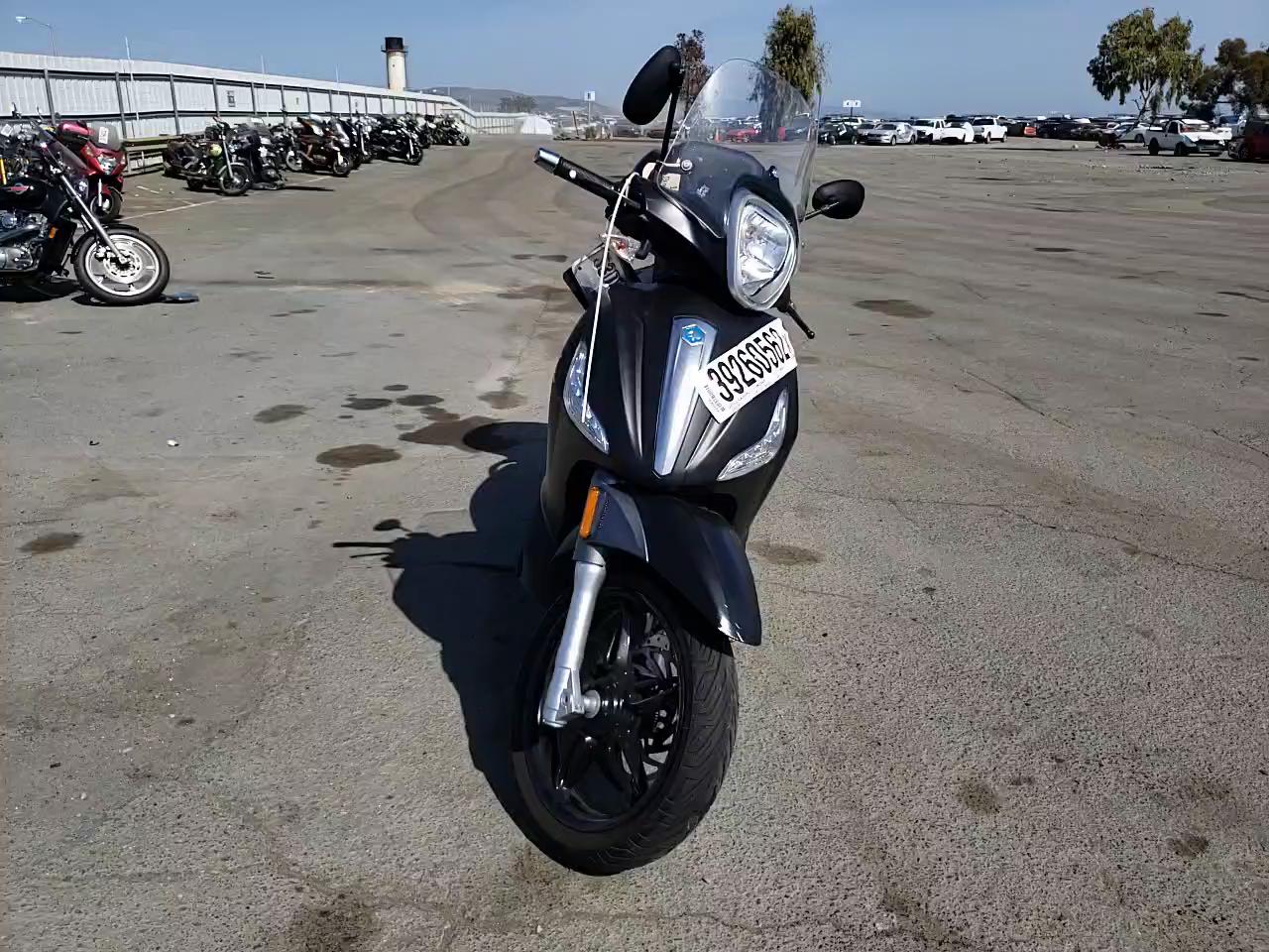 2017 PIAGGIO SCOOTER ZAPMA20S6H5000156