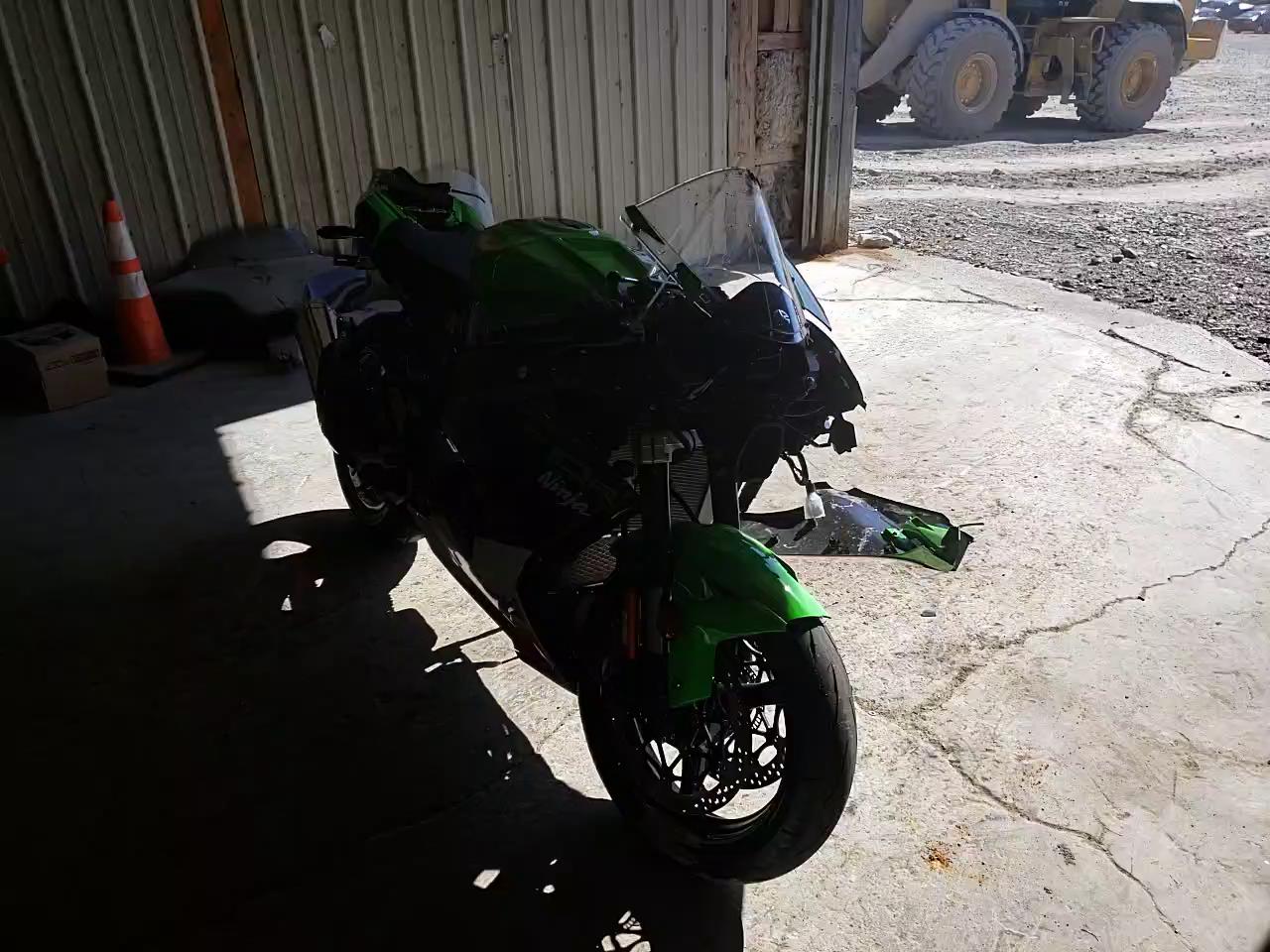2021 KAWASAKI ZX1002 M JKBZXVM16MA000531