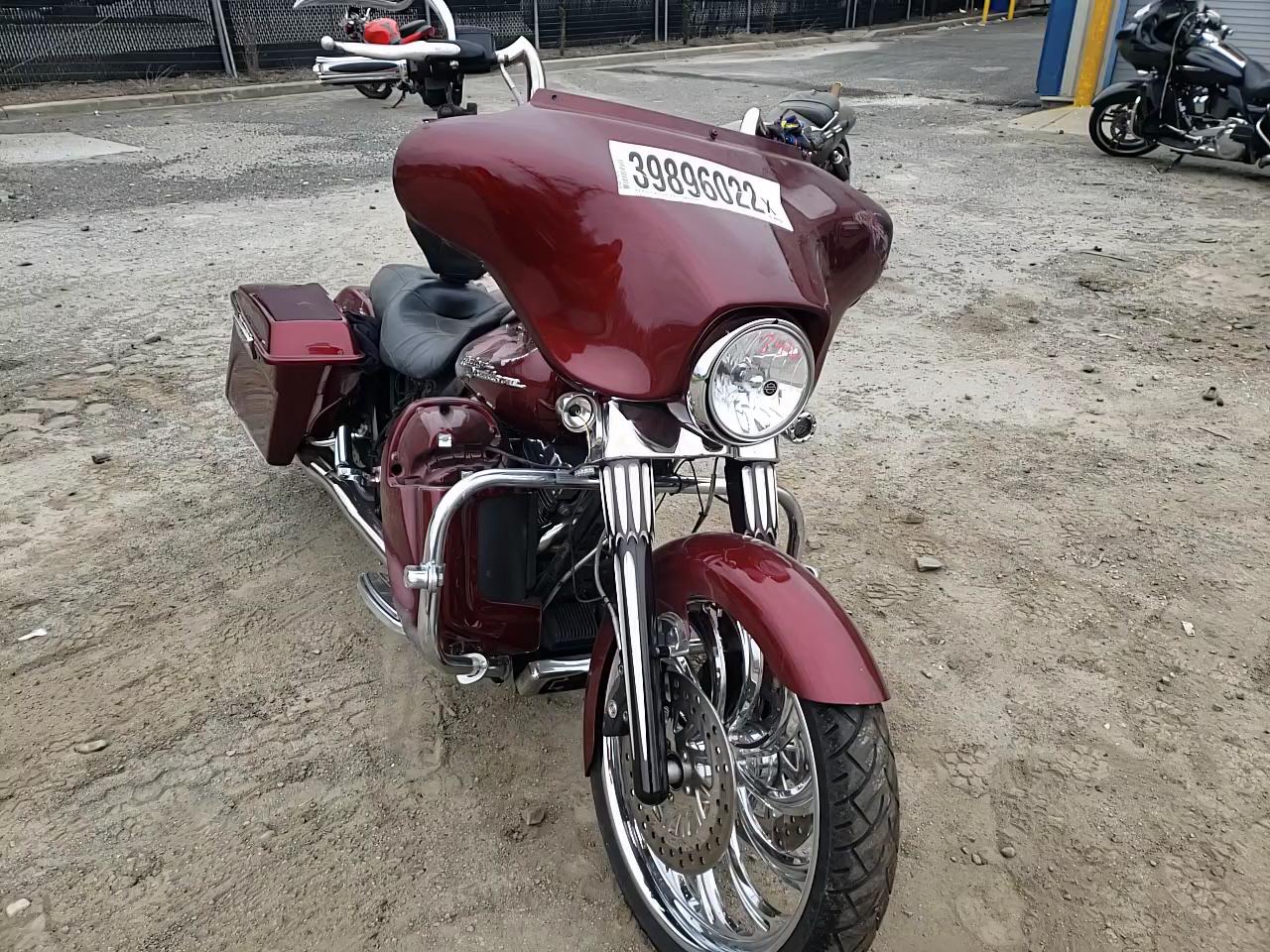 2008 HARLEY-DAVIDSON FLHX 1HD1KB4148Y691090