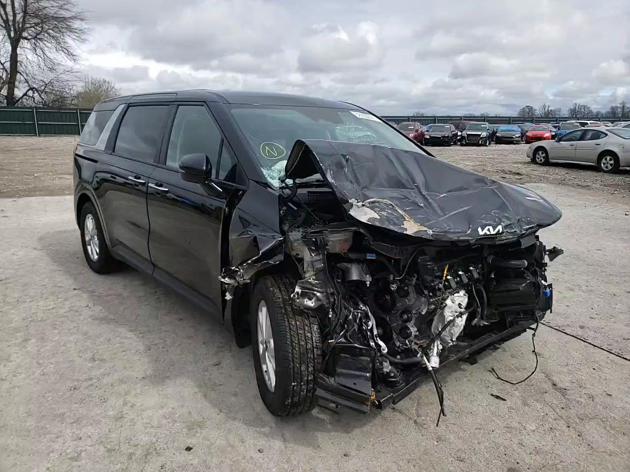 2022 KIA CARNIVAL L KNDNB4H39N6079890