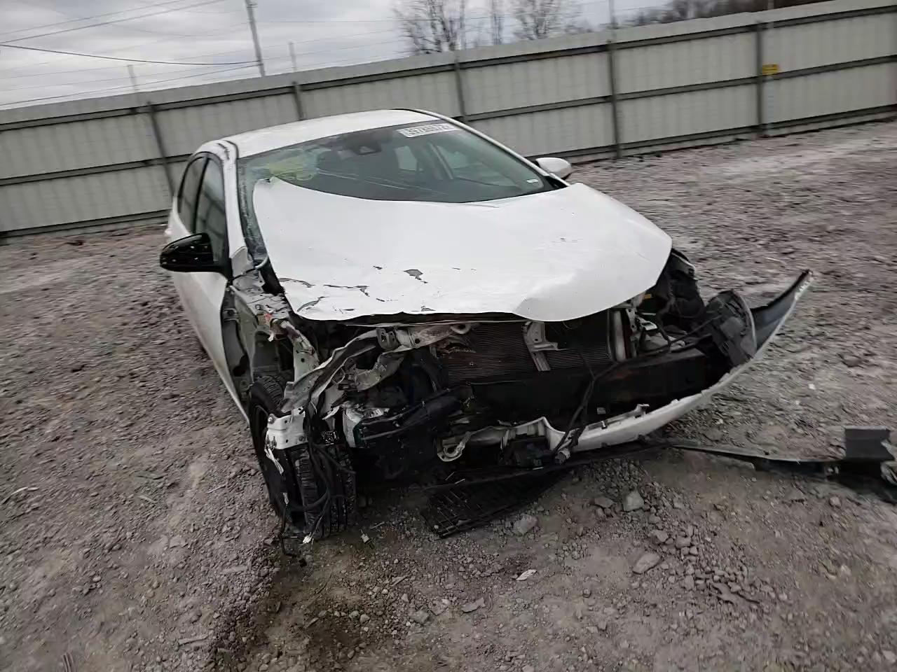2018 TOYOTA COR L/LE/L 5YFBURHE3JP851833