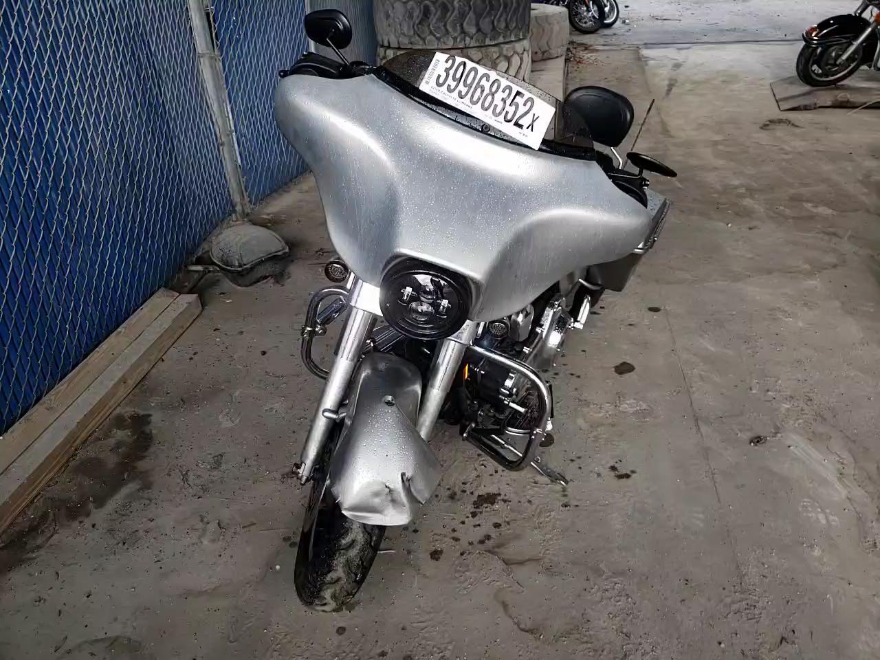 2007 HARLEY-DAVIDSON FLHX 1HD1KB4197Y601091