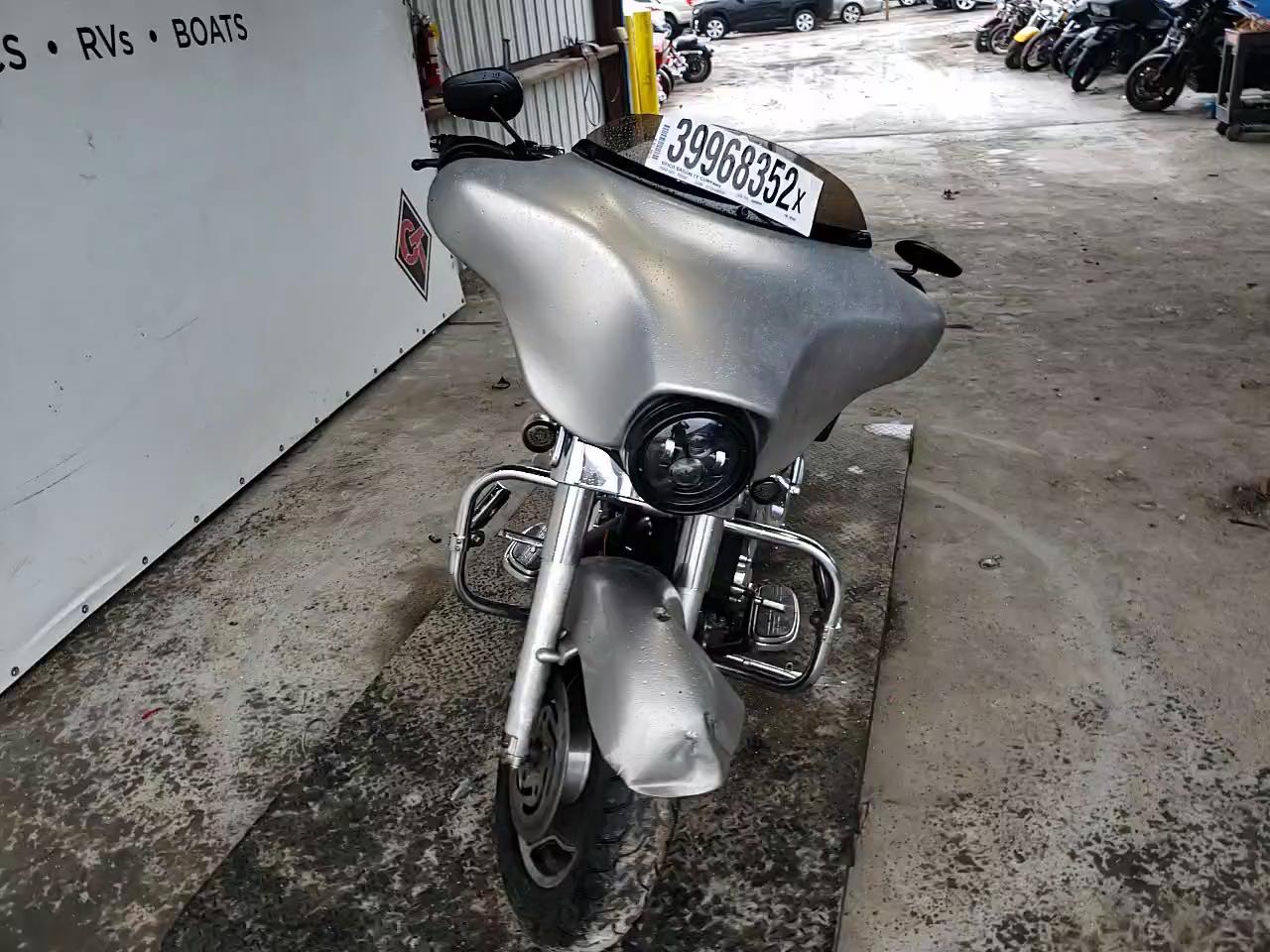 2007 HARLEY-DAVIDSON FLHX 1HD1KB4197Y601091