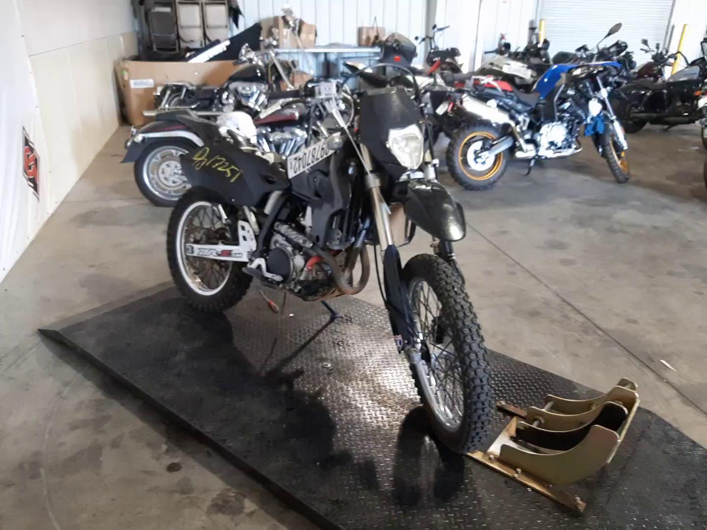 2009 SUZUKI DR-Z400 SM JS1SK44A892101229