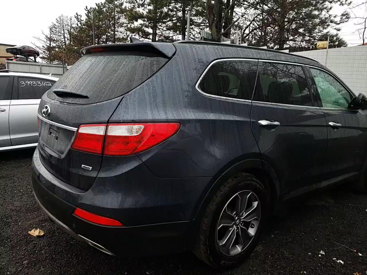 2016 HYUNDAI SANTA FE S KM8SMDHF0GU143056