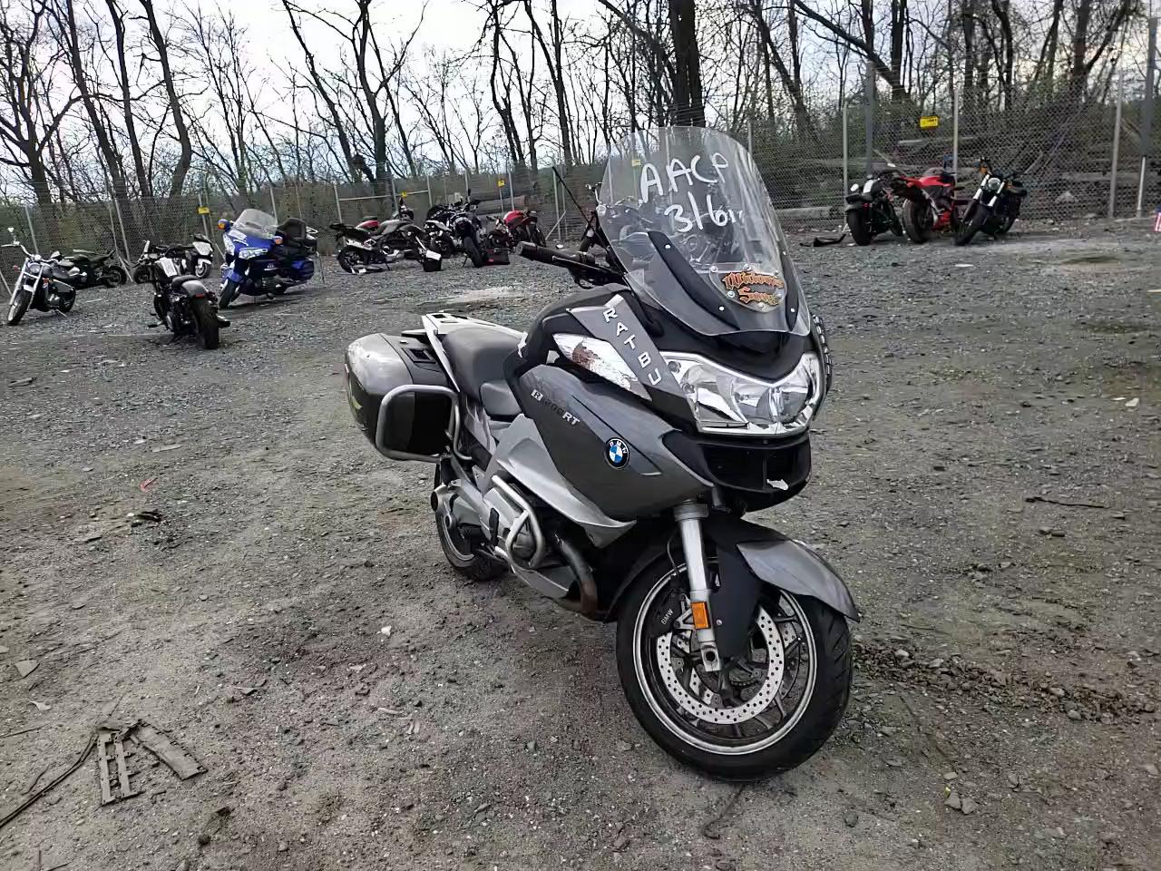 2013 BMW R1200 RT WB1044003DZW22229