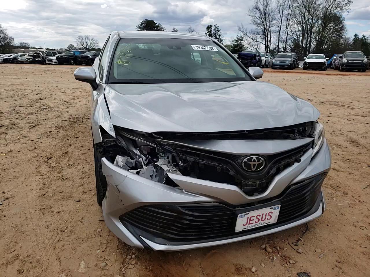 2018 TOYOTA CAMRY L/LE 4T1B11HK3JU111813
