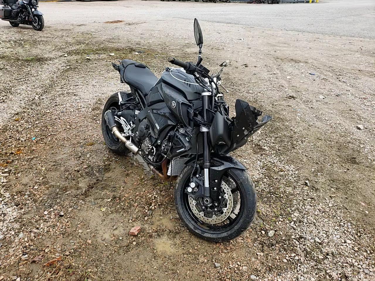 2021 YAMAHA MT10 JYARN48EXMA004133