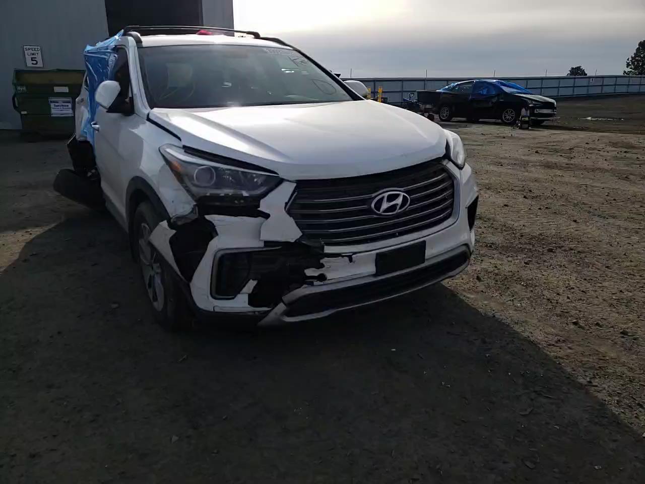 2017 HYUNDAI SANTA FE KM8SNDHF0HU253586