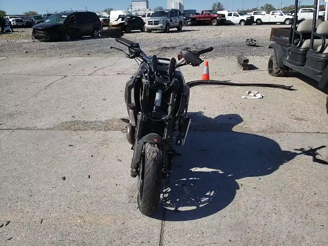 2012 DUCATI DIAVEL ZDM13BLW8CB009999