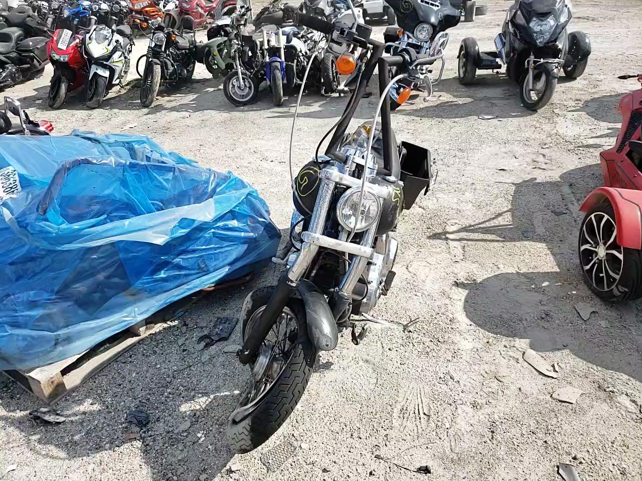 2010 HARLEY-DAVIDSON FXDC 1HD1GV410AC324659