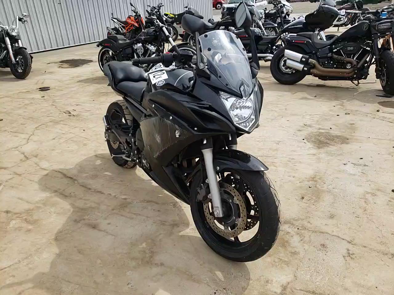 2009 YAMAHA FZ6 R JYARJ18E89A005380