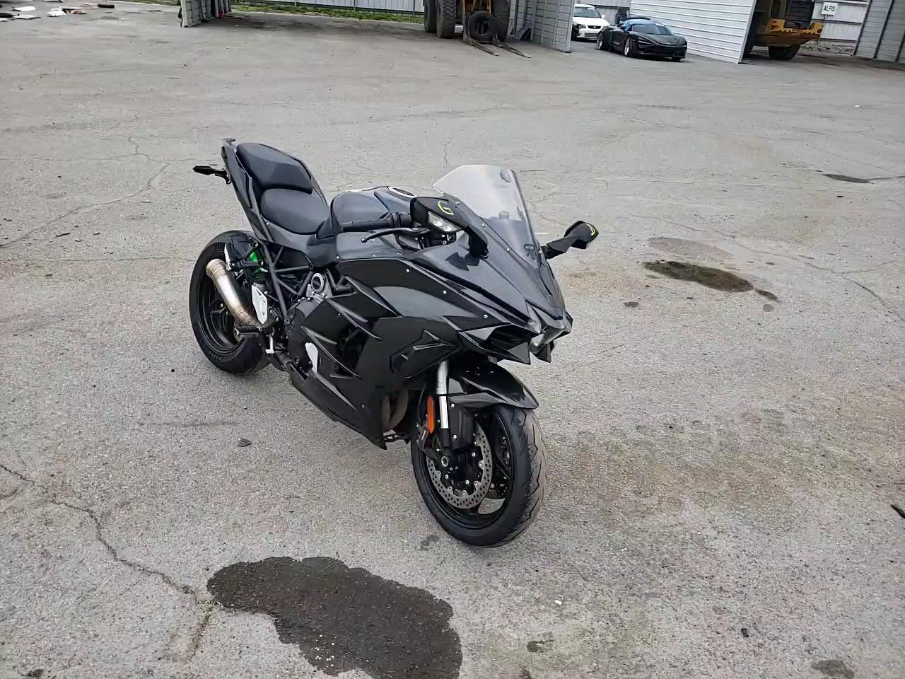 2018 KAWASAKI ZX1002 A JKBZXVA18JA000370