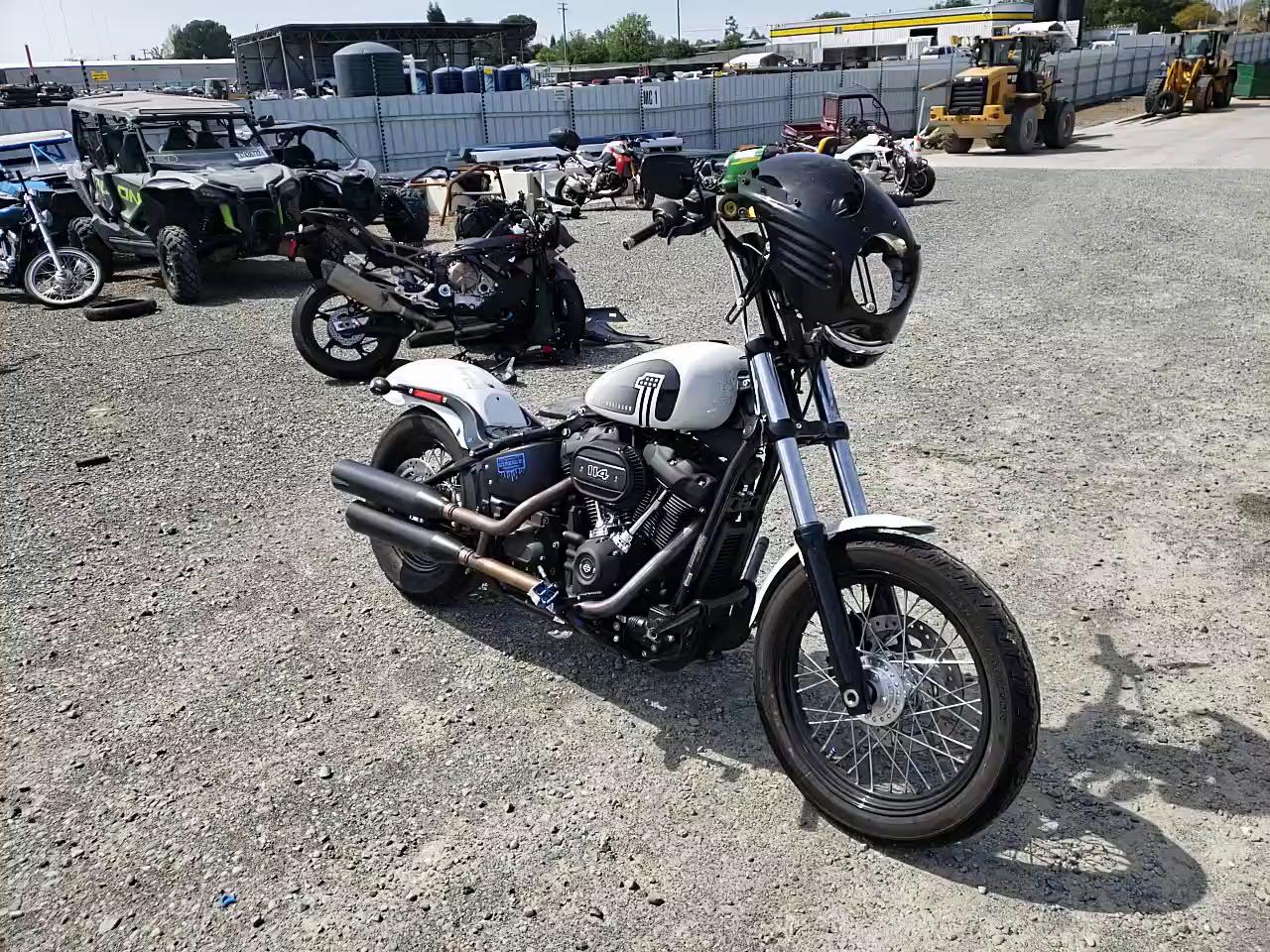 2021 HARLEY-DAVIDSON FXBBS 1HD1YYK23MB055786