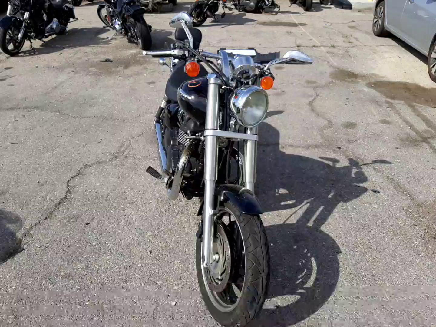 2010 TRIUMPH MOTORCYCLE SPEED MAST SMT915RN3AT419011