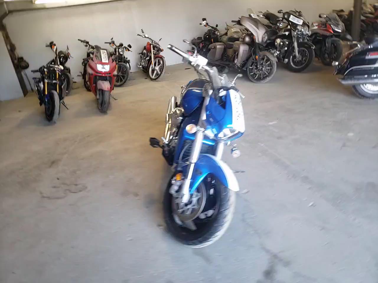 2012 SUZUKI VZR1800 Z JS1VY53A8C2100561