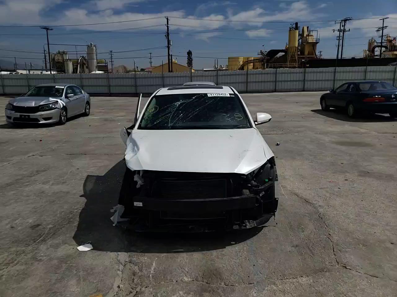 2018 HYUNDAI 260 5NPD84LF6JH260263