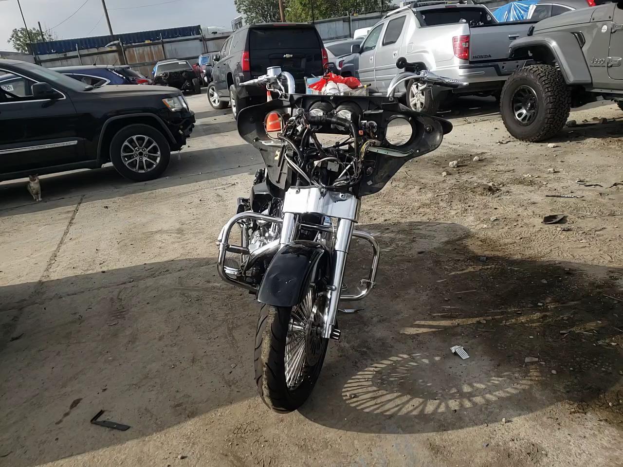2007 HARLEY-DAVIDSON FLHX CALIF 1HD1KB4397Y723838