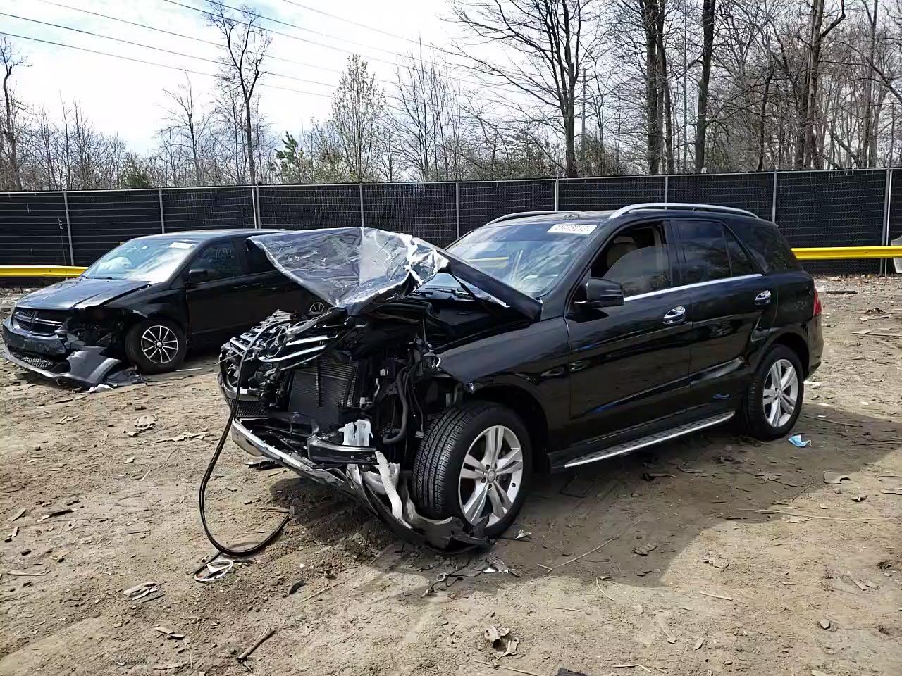 2015 MERCEDES-BENZ ML 350 4MA 4JGDA5HBXFA504250