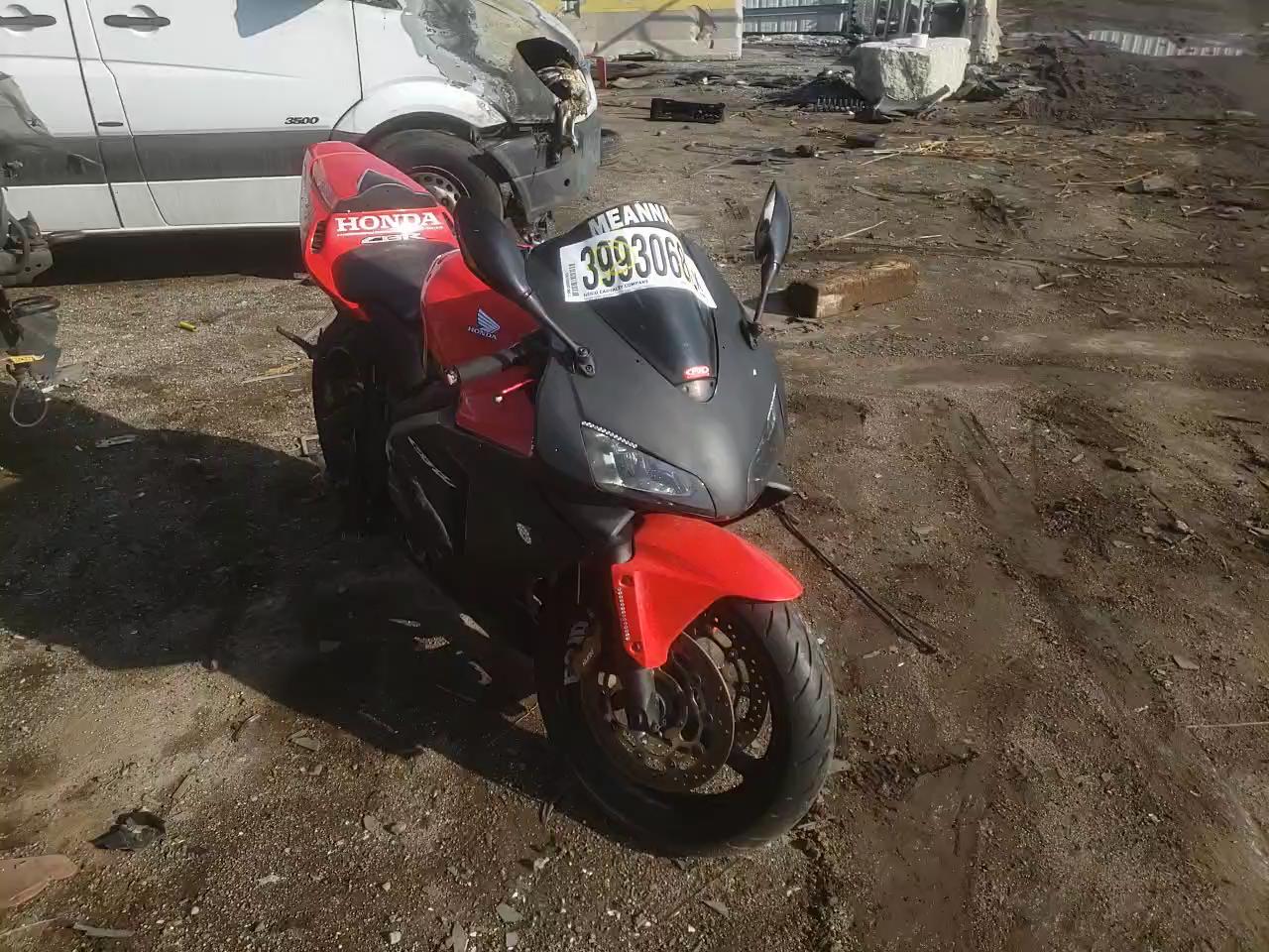 2004 HONDA CBR 600 F3 JH2PC37054M101537