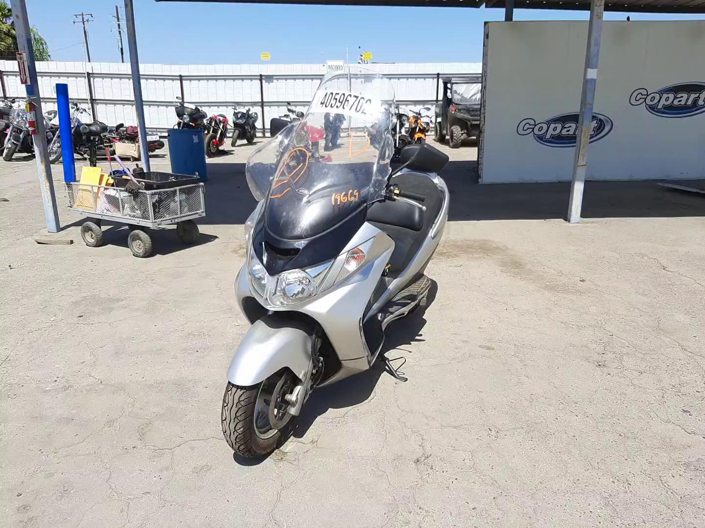 2004 SUZUKI AN400 K3 JS1CK43AX42100789