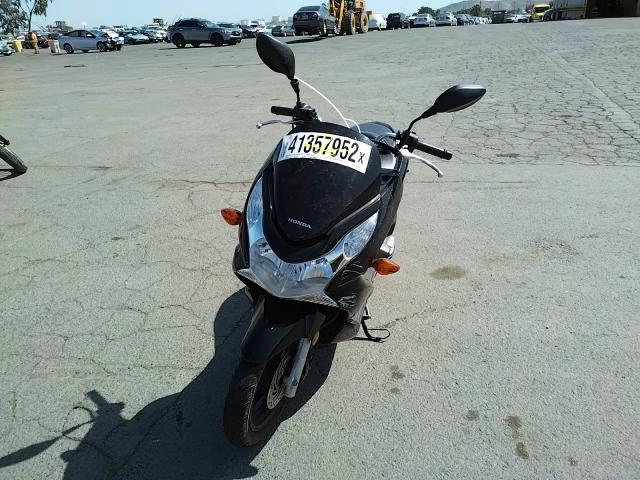 2013 HONDA PCX 150 MLHKF1217D5003504