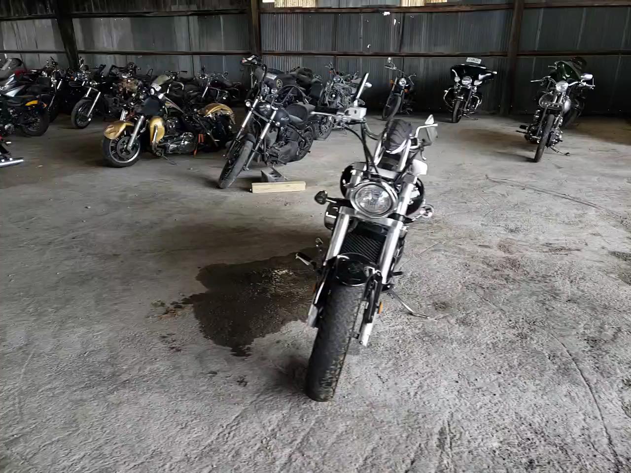 2005 SUZUKI M50 BK5 JS1VS56A152101244