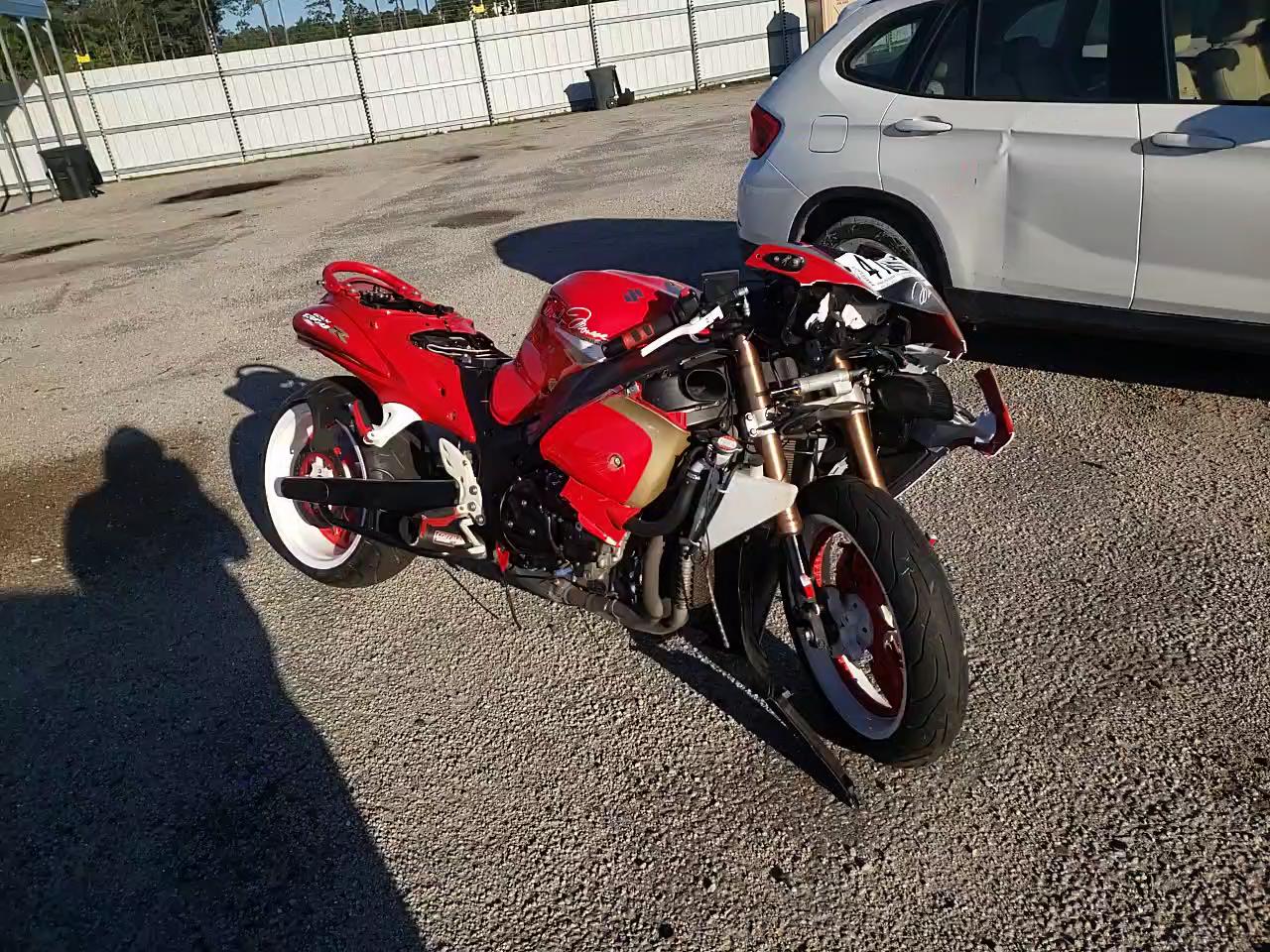 2014 SUZUKI GSX1300 RA JS1GX72BXE2100968