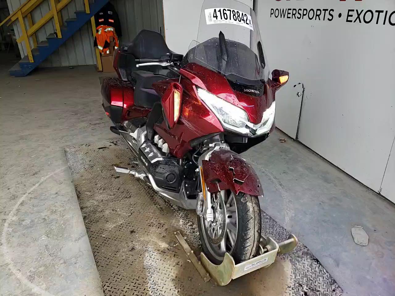 2018 HONDA GOLDWING JH25C7904JK002729
