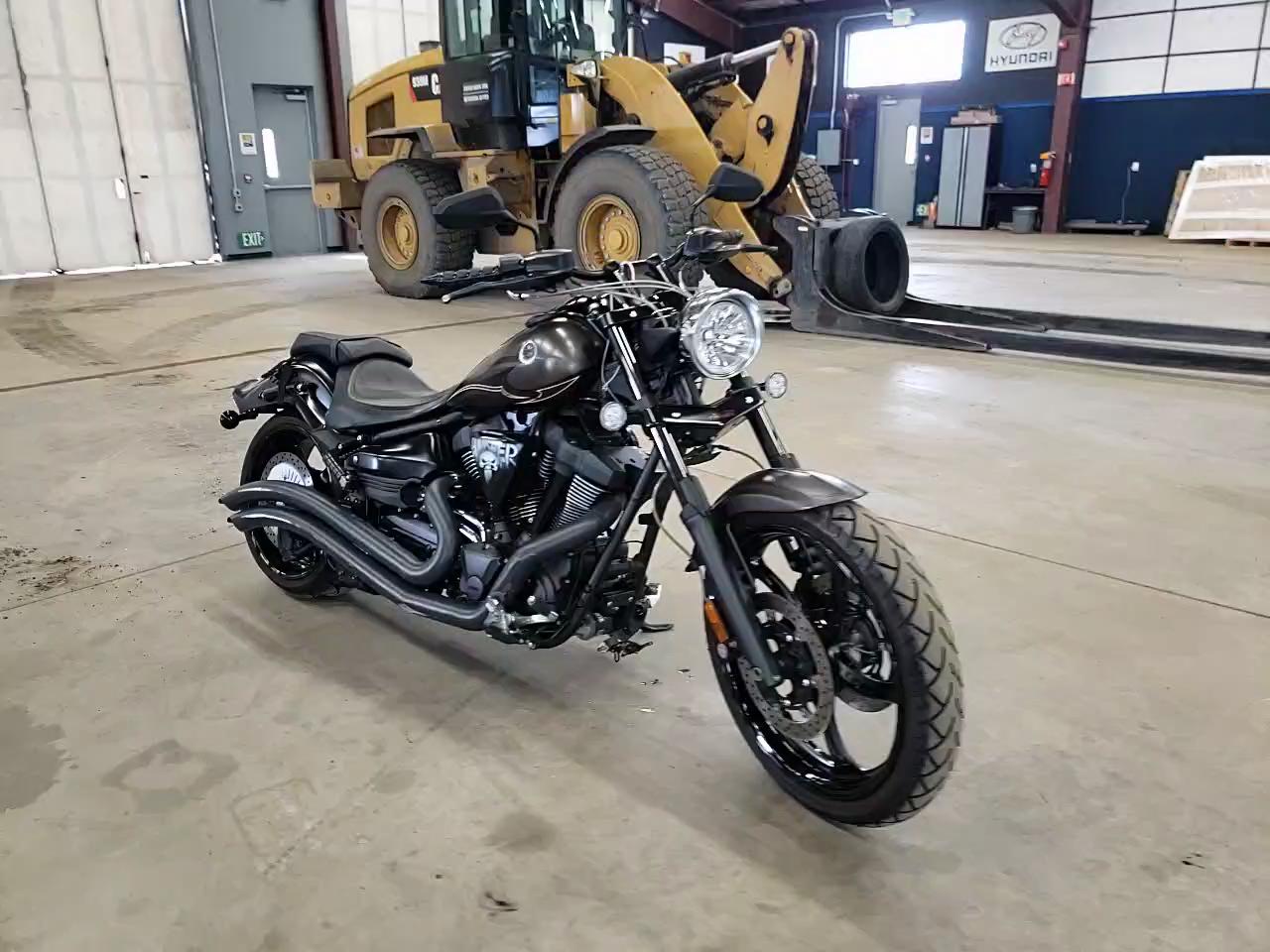 2014 YAMAHA XV1900 CU JYAVP34E2EA001074